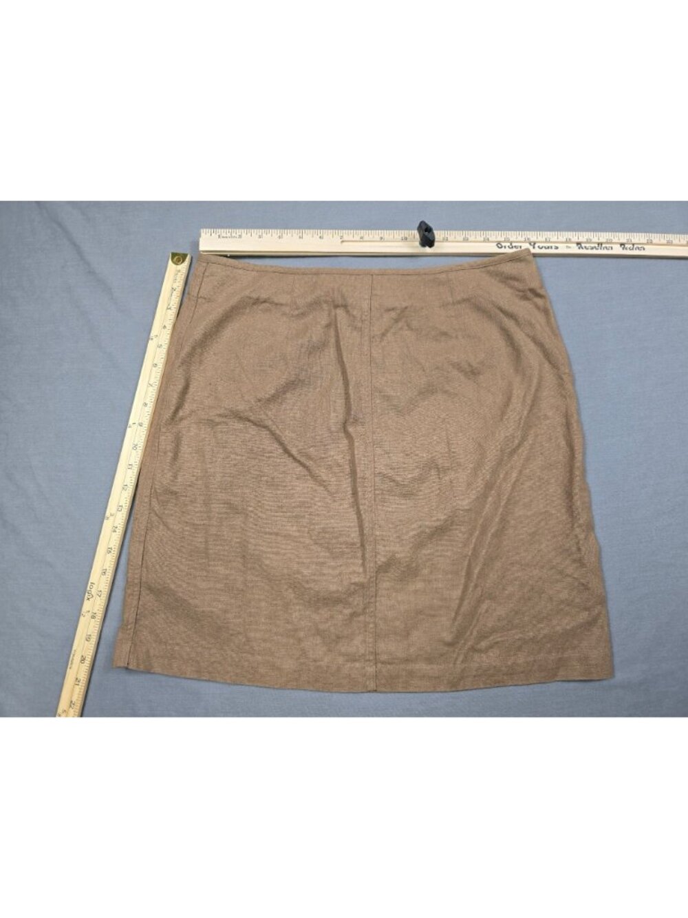 Christopher & Banks Womens Tan Skirt Wrinkle Free Size 10 Cotton Linen - Picture 4 of 4